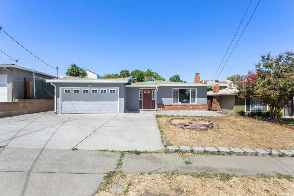 Single Family Residence for sale at 2810 Center Lane, Antioch, CA featuring 3 beds and 1 bath