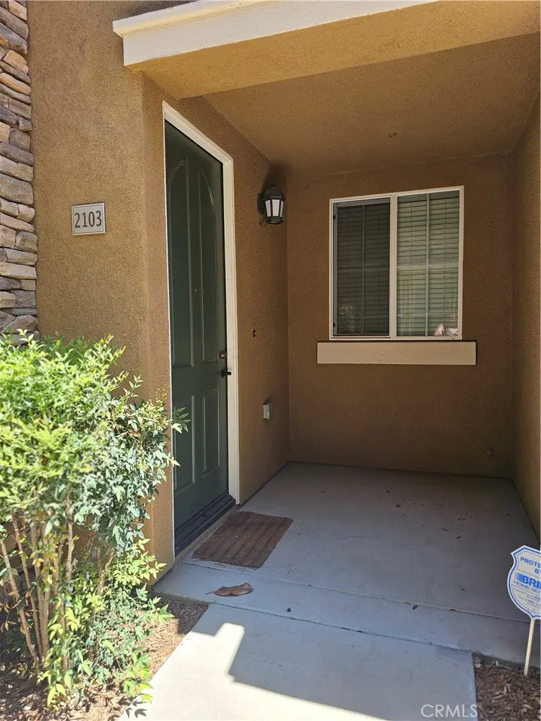 30505 Canyon Hills 2103, Lake Elsinore, CA — listing photo 1