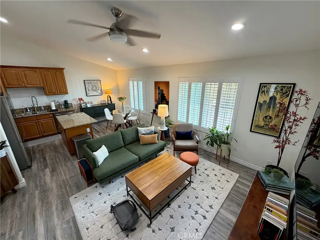 Condominium for sale at 1637 E 5th Street 302, Long Beach, CA featuring 2 beds and 2 baths
