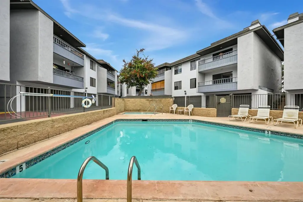 Condominium for rent at 3215 Midway 703, San Diego, CA featuring 2 beds and 2 baths