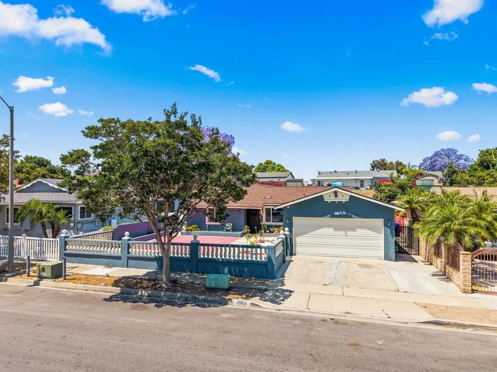 Single Family Residence for sale at 240 Ledgewood Ln, San Diego, CA featuring 4 beds and 2 baths