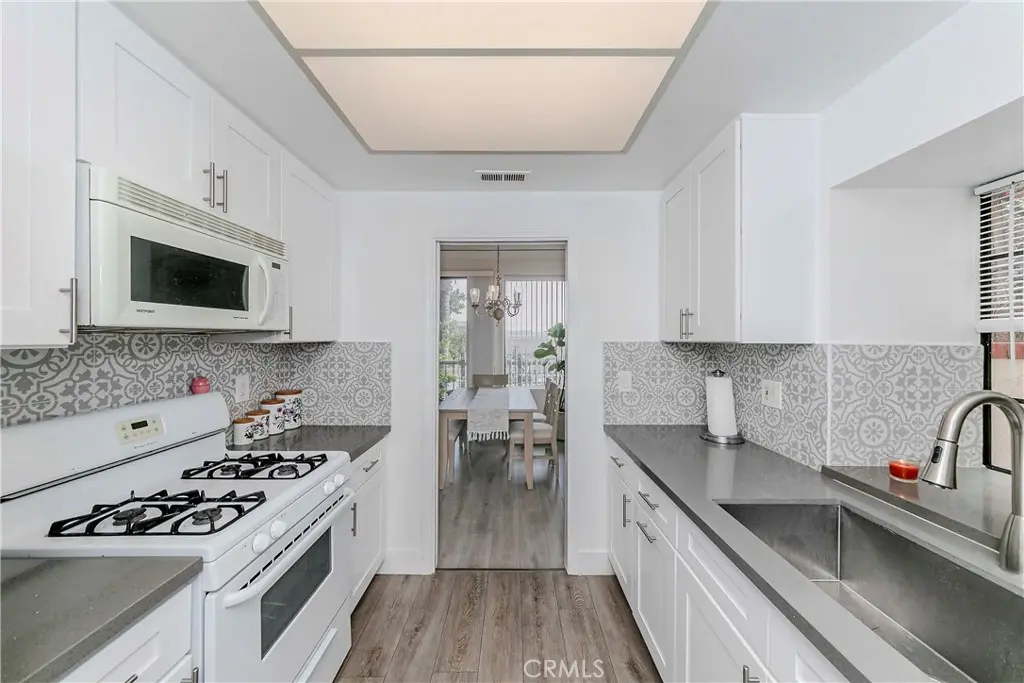 2567 Plaza Del Amo 109, Torrance, CA — listing photo 1