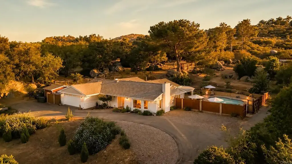 16960 Whirlwind Lane, Ramona, CA — listing photo 1