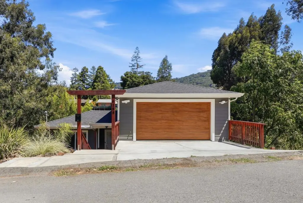 Single Family Residence for sale at 6188 Oakdale Avenue, Oakland, CA featuring 4 beds and 3 baths