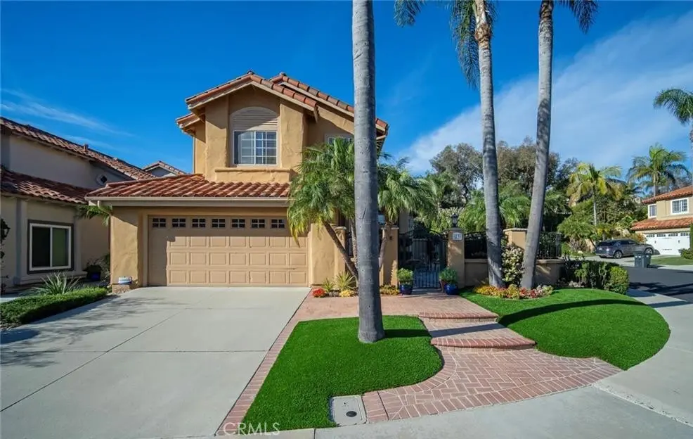 Single Family Residence for rent at 23 Amarante, Laguna Niguel, CA featuring 4 beds and 3 baths