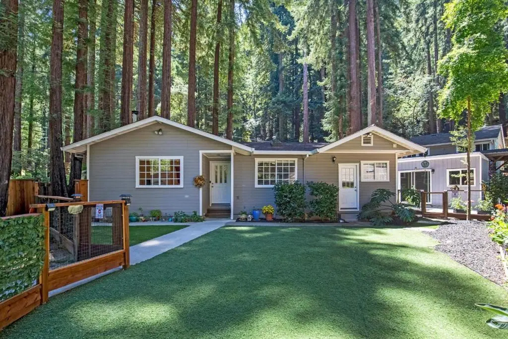 Single Family Residence for sale at 17515 Comanche Trail, Los Gatos, CA featuring 3 beds and 2 baths