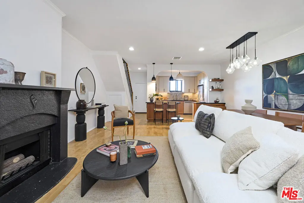 Condominium for sale at 828 N Hudson Avenue 214, Los Angeles, CA featuring 2 beds and 2 baths