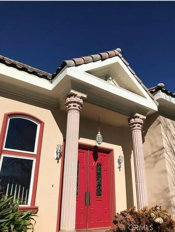 Single Family Residence for rent at 31063 E Sunset Drive N, Redlands, CA featuring 4 beds and 3 baths