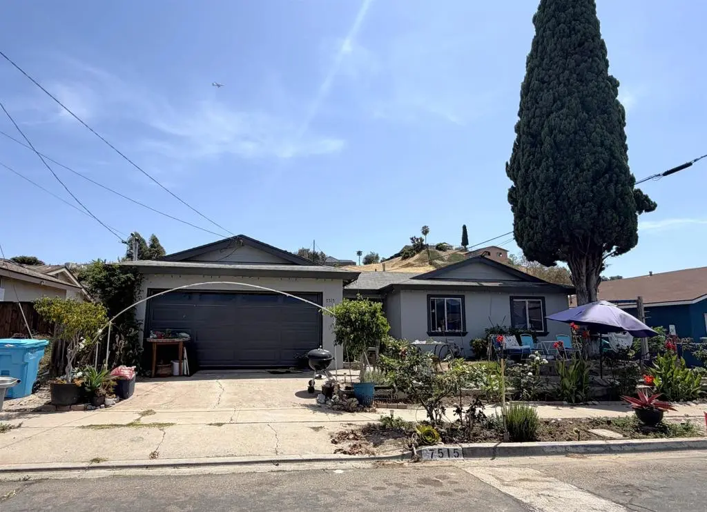 Single Family Residence for sale at 7515 Black Oak, San Diego, CA featuring 3 beds and 2 baths