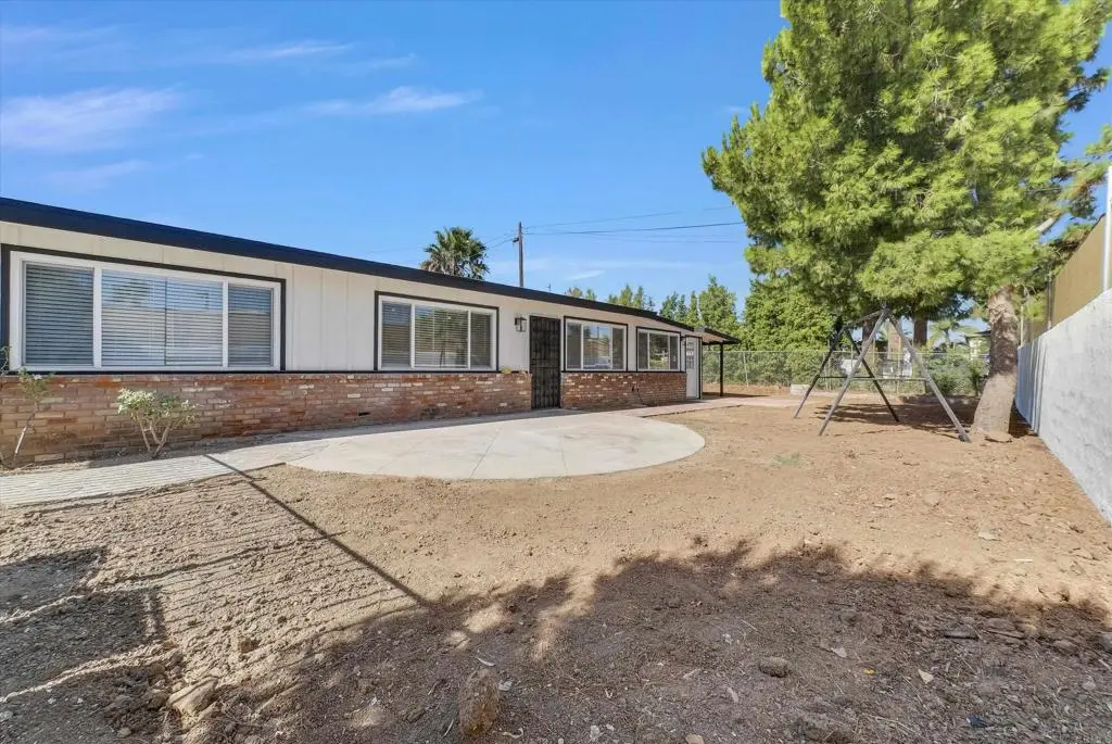 Single Family Residence for sale at 4860 Crestview Drive, Norco, CA featuring 5 beds and 2 baths