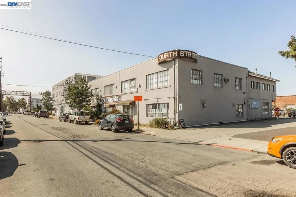 Condominium for sale at 1314 4th St, Berkeley, CA featuring 1 bed and 1 bath