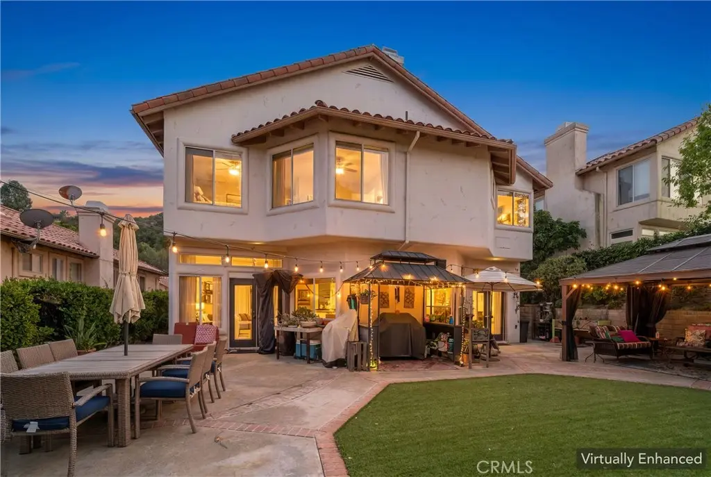 24515 Ebelden, Newhall, CA — listing photo 1