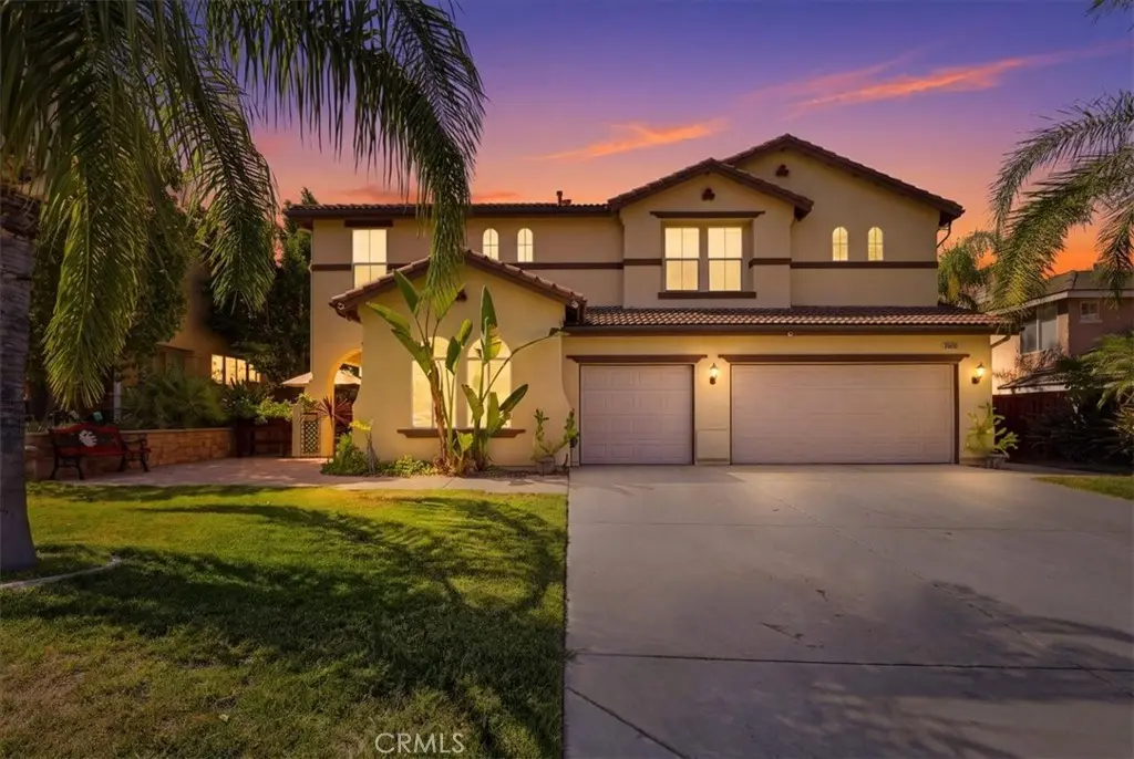 Single Family Residence for sale at 24033 Safiro Court, Wildomar, CA featuring 5 beds and 3 baths