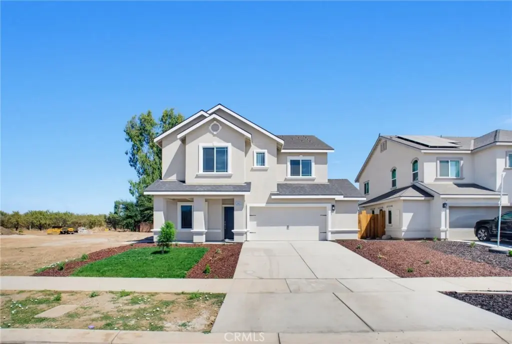 2943 Capella Dr, Merced, CA — listing photo 1