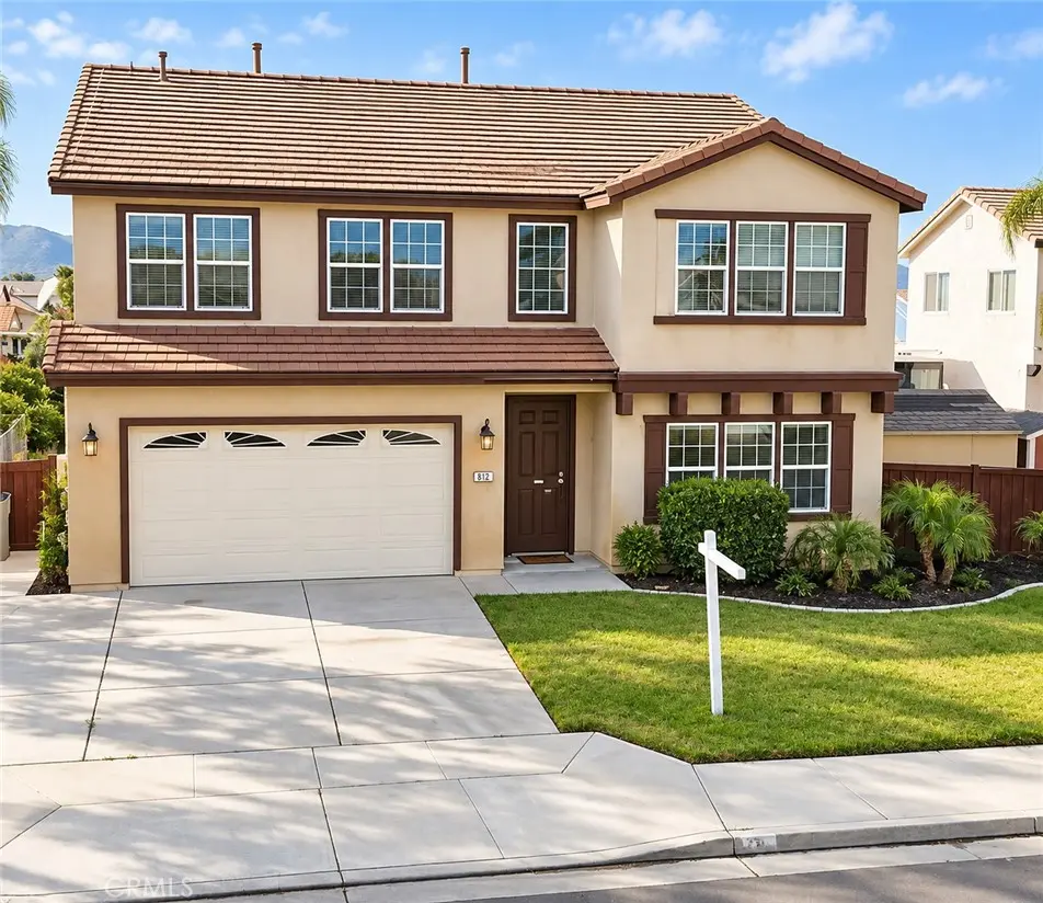 Single Family Residence for sale at 176 Nightfall, San Jacinto, CA featuring 4 beds and 3 baths
