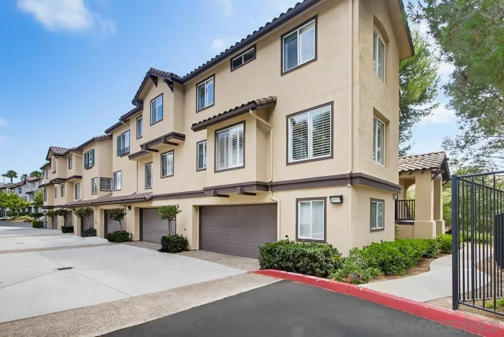 Townhouse for sale at 10330 Wateridge Circle 293, San Diego, CA featuring 3 beds and 3 baths