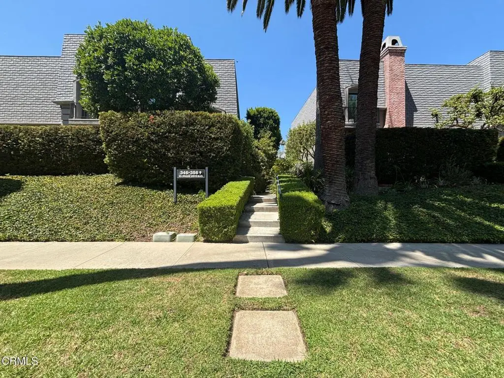Residential Lease for rent at 352 S Orange Grove Boulevard, Pasadena, Los Angeles County, CA featuring 3 beds and 3 baths