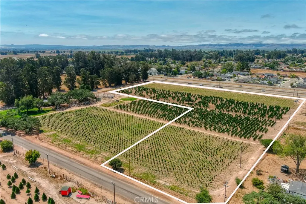 564 S Oak Glen, Nipomo, CA — listing photo 1