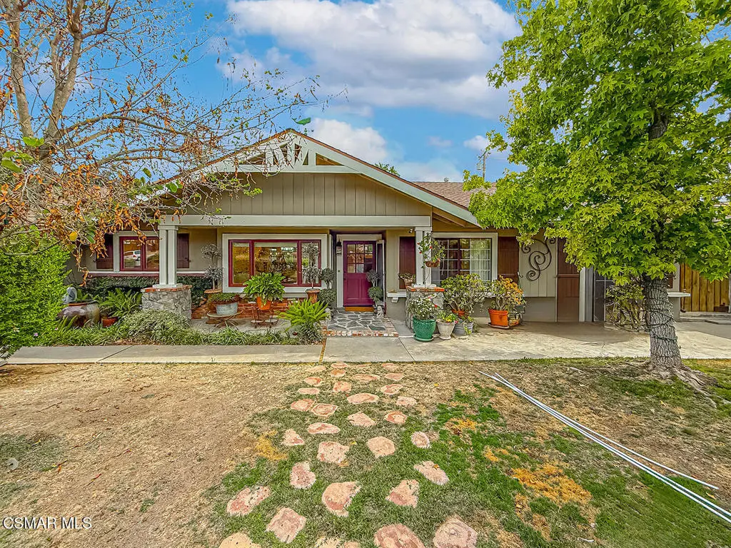 Single Family Residence for rent at 1888 El Monte Drive, Thousand Oaks, CA featuring 3 beds and 2 baths