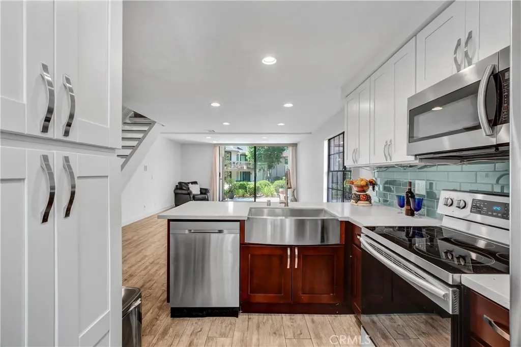 Townhouse for sale at 26701 Quail Creek 261, Laguna Hills, CA featuring 1 bed and 2 baths