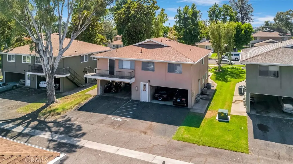 128 Stillman Way 4, Upland, CA — listing photo 1