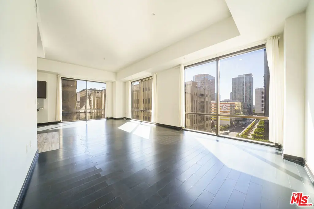 Condominium for sale at 655 S Hope Street 704, Los Angeles, CA featuring 2 beds and 2 baths
