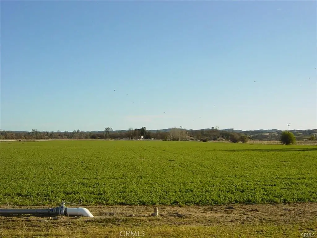 6675 Webster Road, Creston, CA — listing photo 1