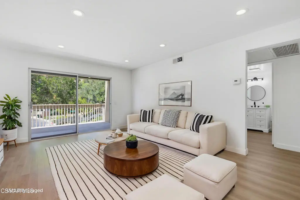 291 Sequoia Court 34, Thousand Oaks, CA — listing photo 1