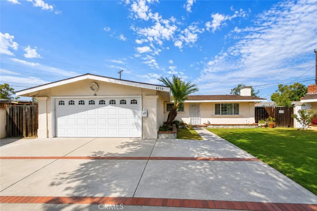 4213 W Roberts, Santa Ana, CA — listing photo 1