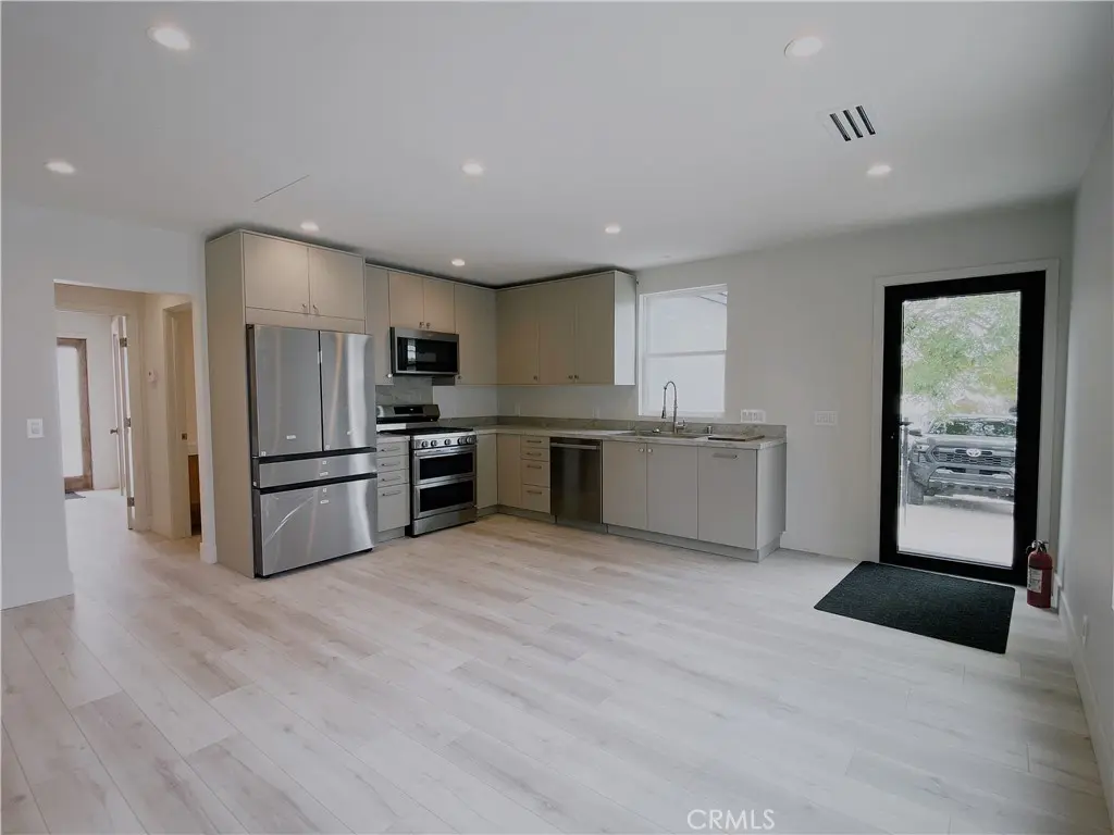 3647 1/2 Brunswick, Atwater Village, CA — listing photo 1