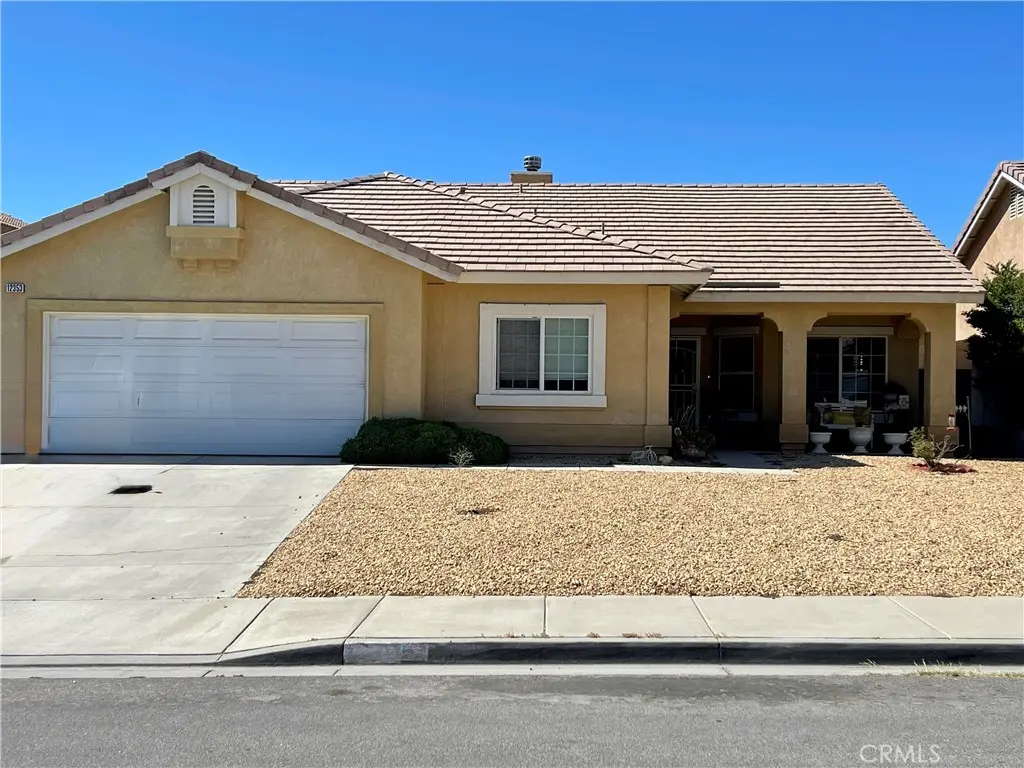 Single Family Residence for rent at 12353 Blazing Star, Victorville, CA featuring 1 bed and 1 bath