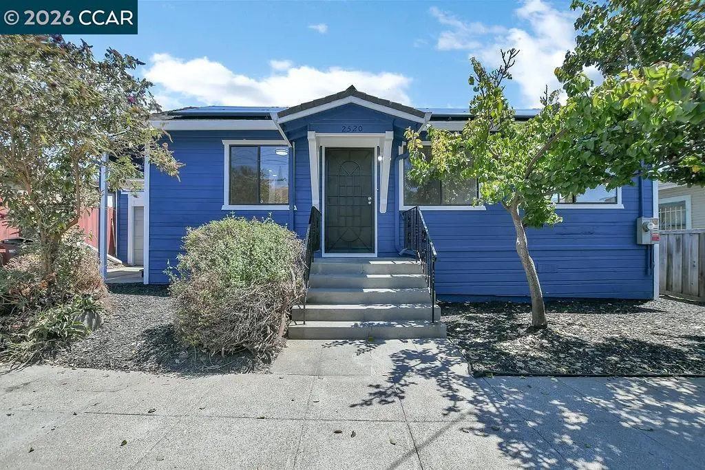 Single Family Residence for sale at 2520 Harrington Ave, Oakland, CA featuring 1 bed and 1 bath