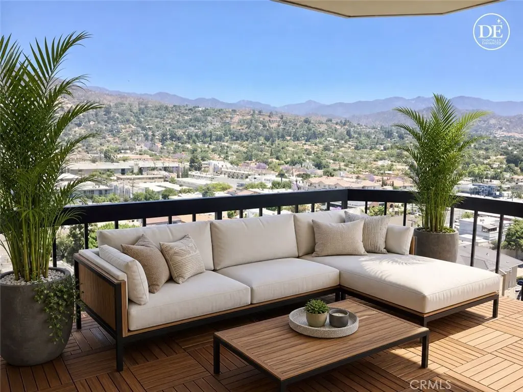 Condominium for rent at 222 Monterey 1106, Glendale, CA featuring 3 beds and 3 baths