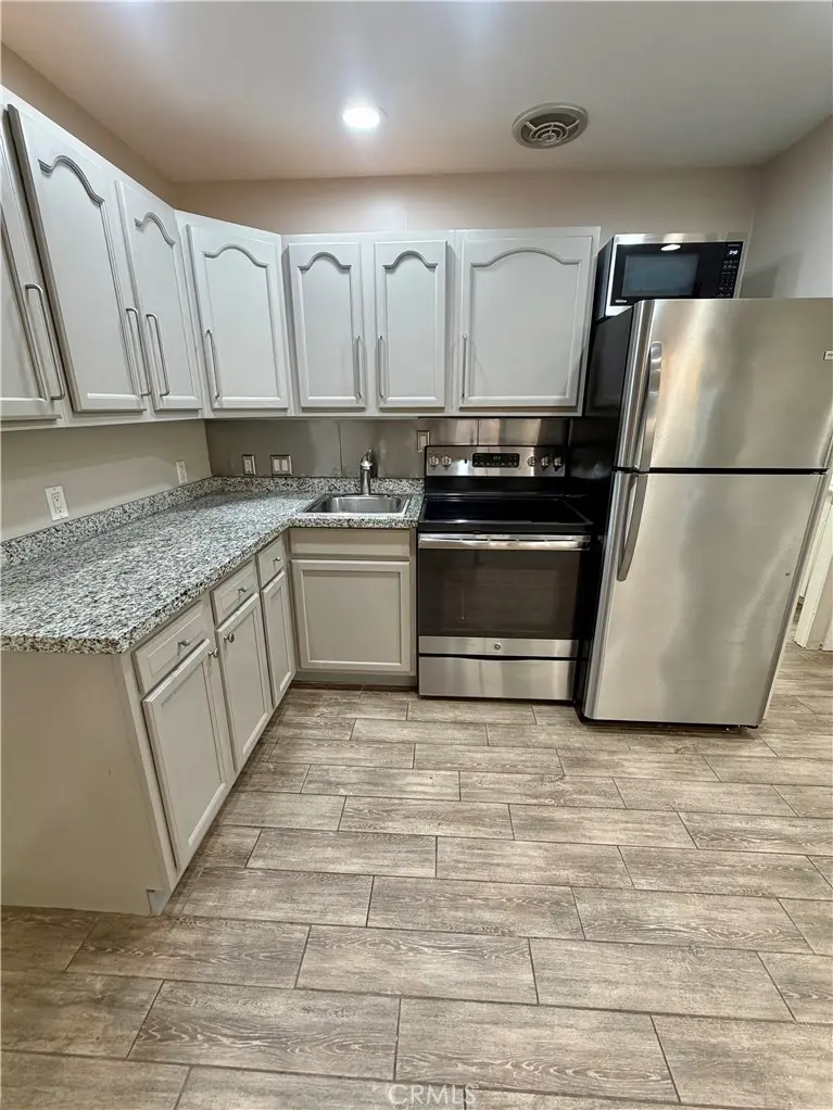 Apartment for rent at 437 Cypress Drive A, Laguna Beach, CA featuring 1 bed and 2 baths