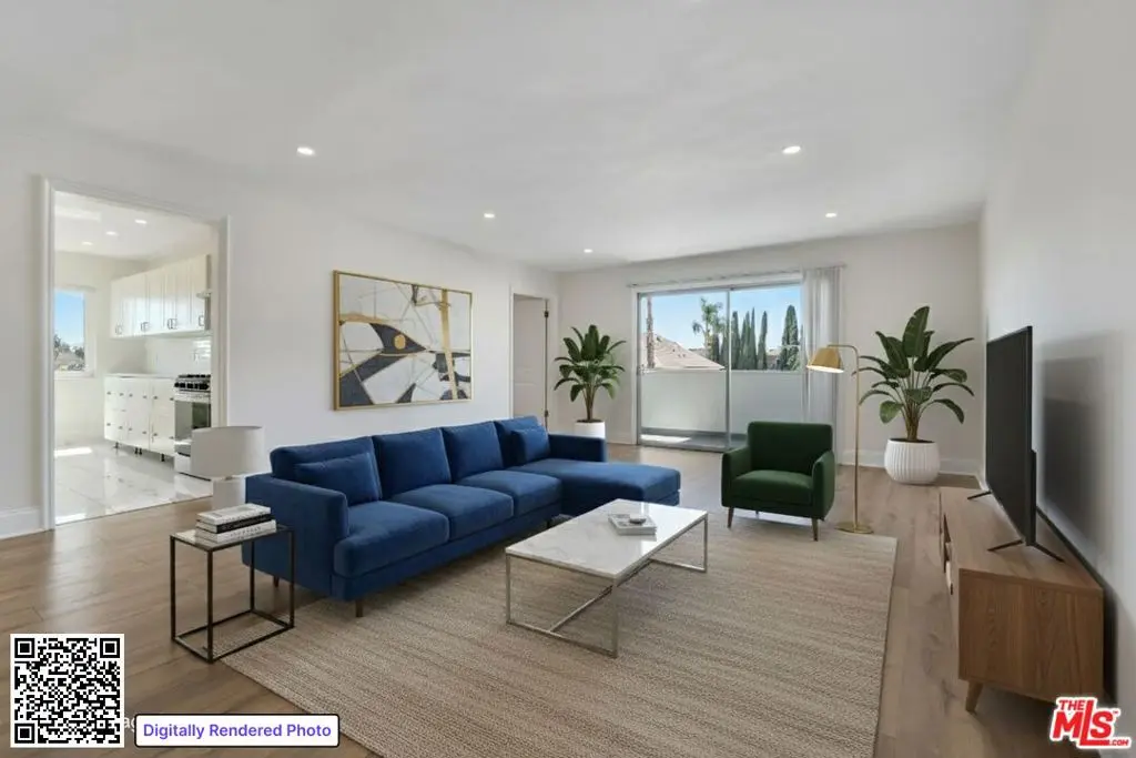 Residential Lease for rent at 929 S Bedford Street 302, Los Angeles, Los Angeles County, CA featuring 3 beds and 2 baths