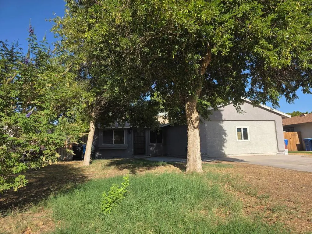 Single Family Residence for sale at 978 Pater Street, Brawley, CA featuring 3 beds and 2 baths