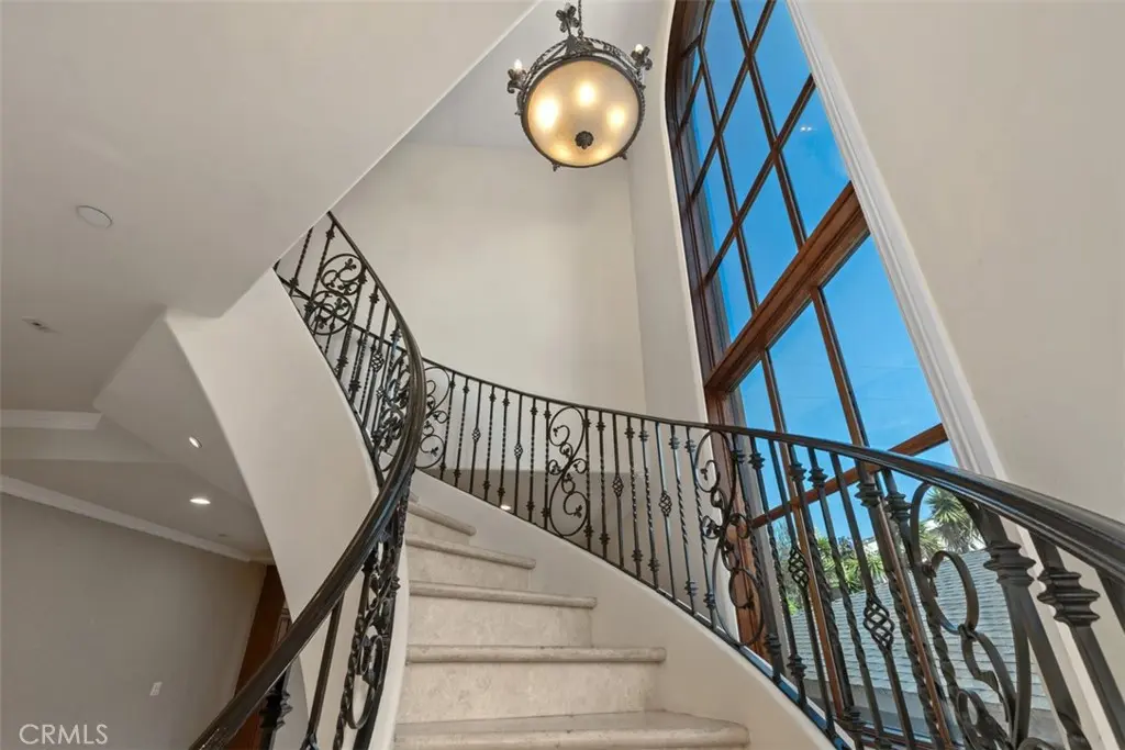 Condominium for rent at 148 W Marquita B, San Clemente, CA featuring 3 beds and 3 baths