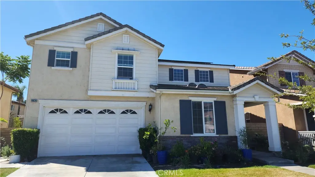 19820 Ellis Henry Court, Newhall, CA — listing photo 1