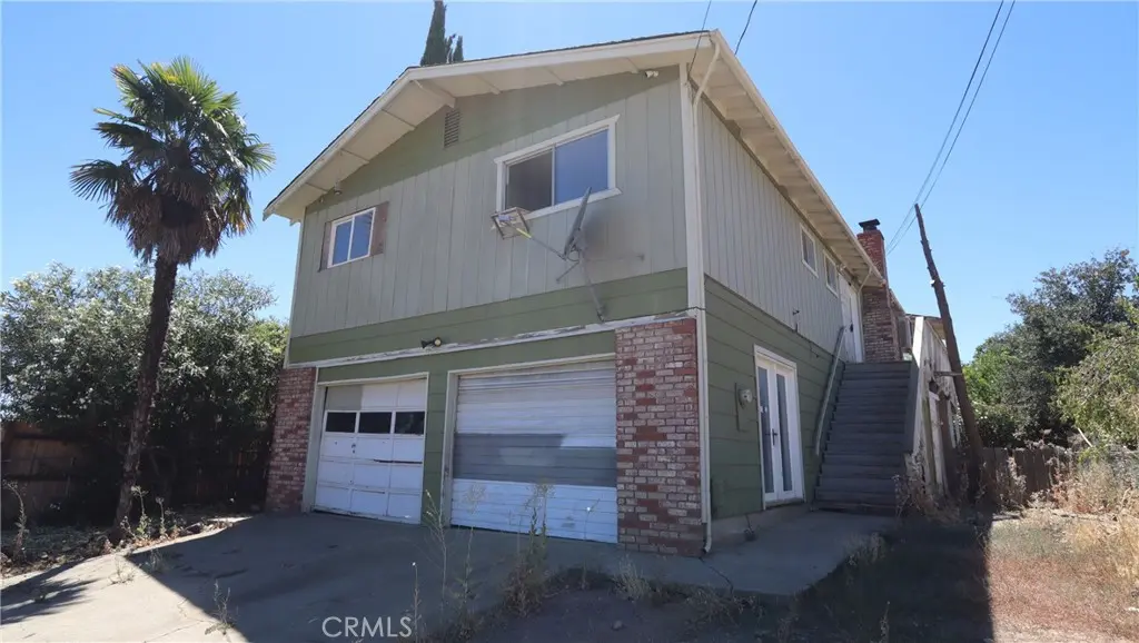 Single Family Residence for sale at 3971 Villa Avenue, Clearlake, CA featuring 3 beds and 2 baths