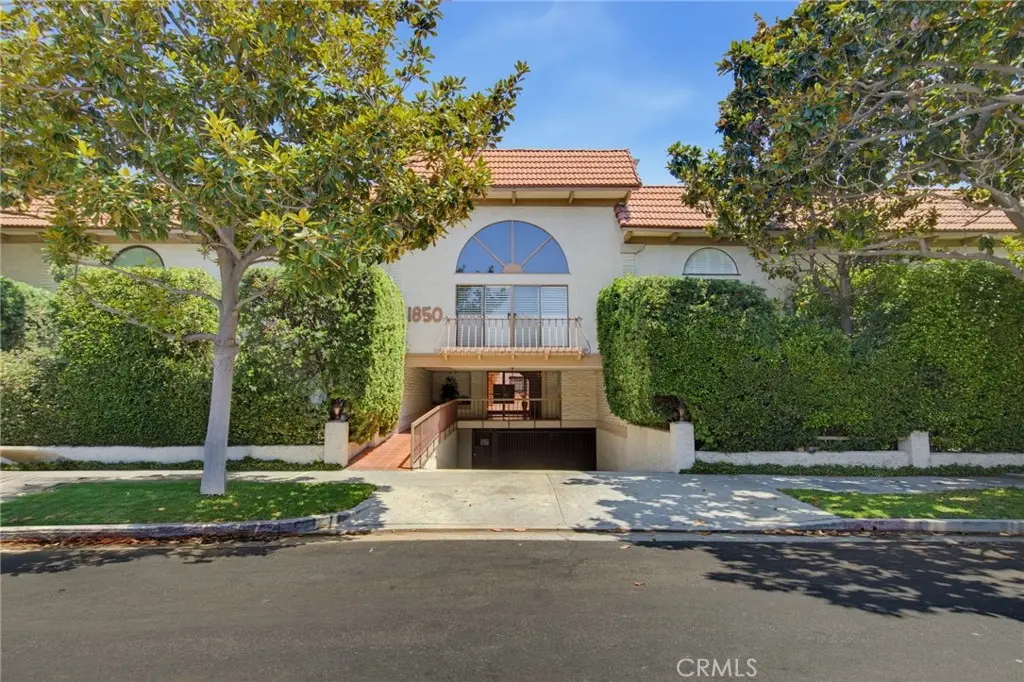Townhouse for sale at 1850 Midvale Avenue 13, Los Angeles, CA featuring 3 beds and 3 baths