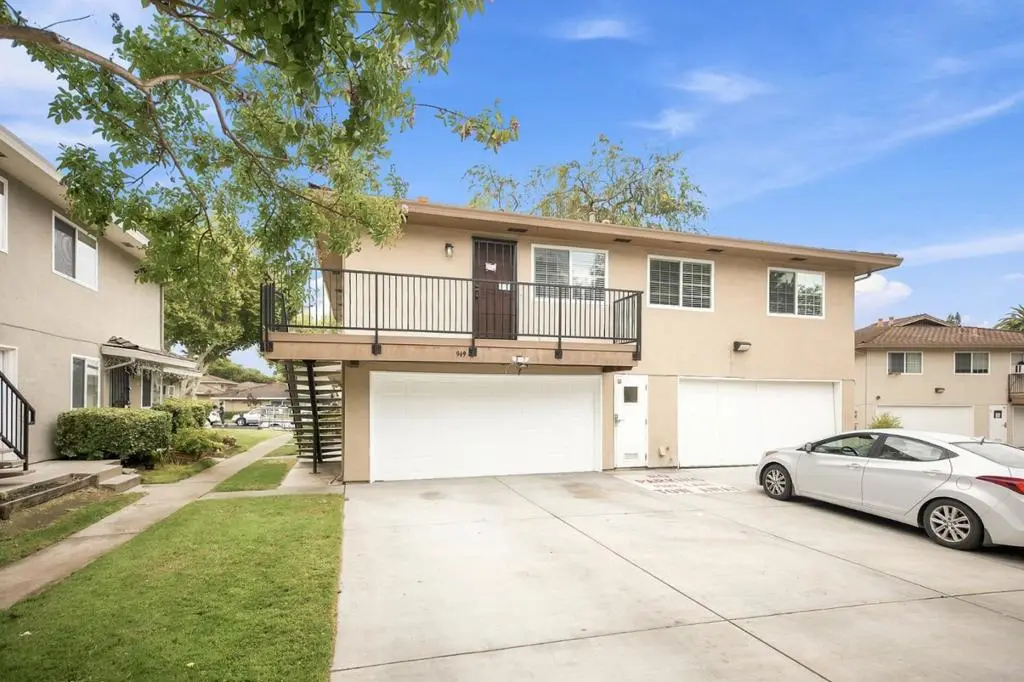Condominium for sale at 949 Gilchrist Drive 4, San Jose, CA featuring 2 beds and 1 bath