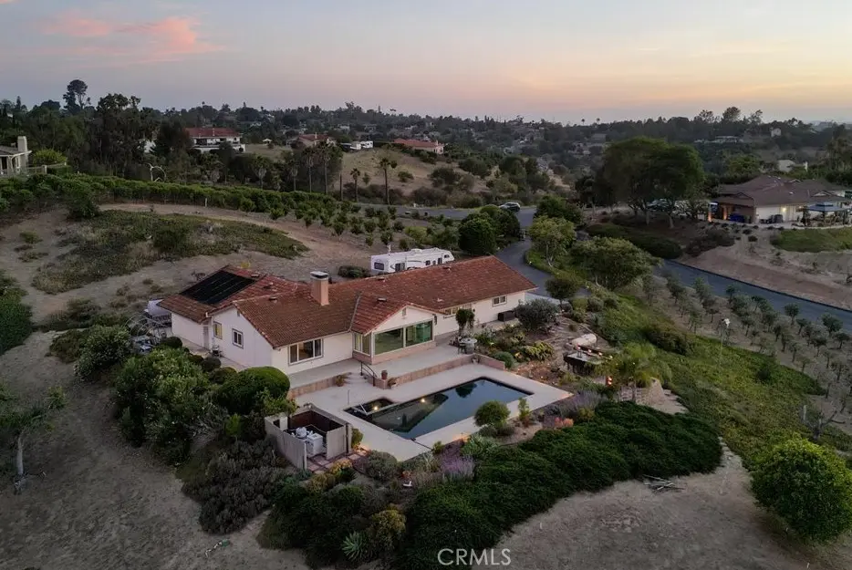 1509 Macadamia Drive, Fallbrook, CA — listing photo 1