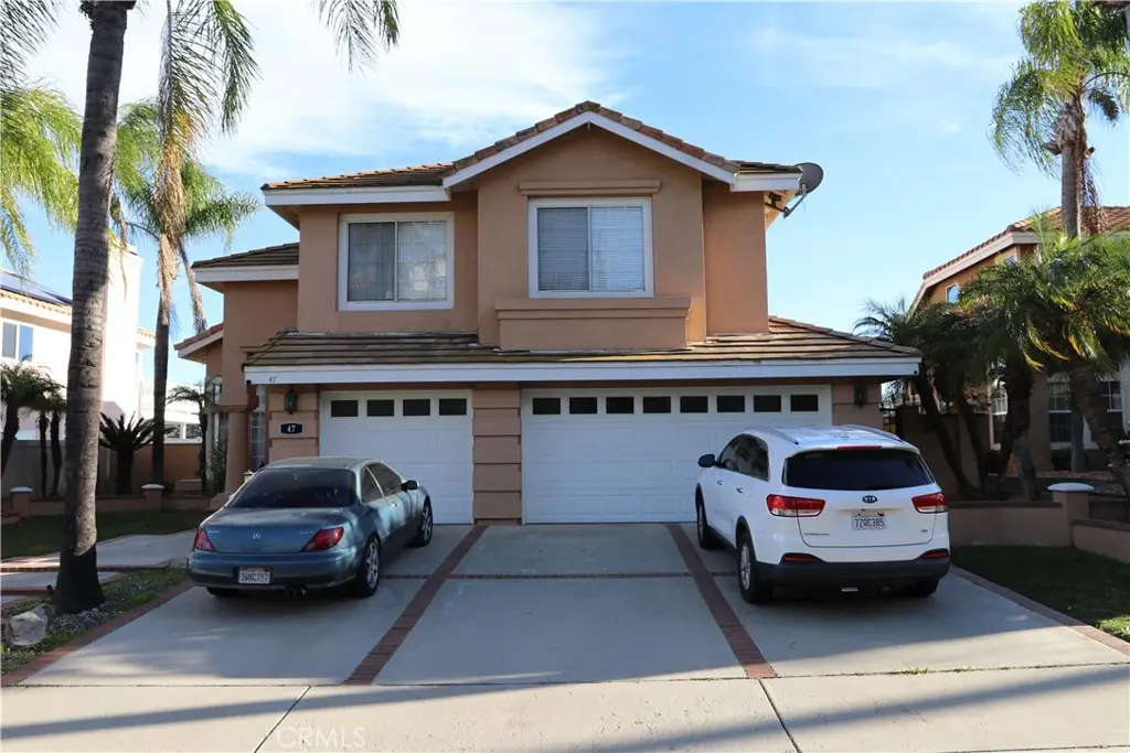 47 Corte Madera, Lake Elsinore, CA — listing photo 1