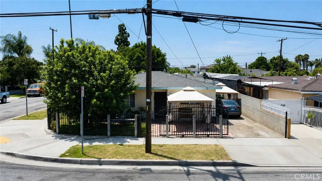 Triplex for sale at 1949 Fruitvale, South El Monte, CA