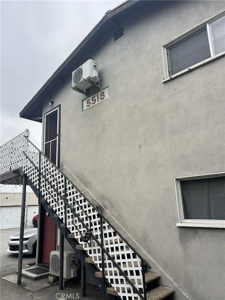Residential Lease for rent at 5518 Rosemead Boulevard C, Temple City, Los Angeles County, CA featuring 1 bed and 1 bath