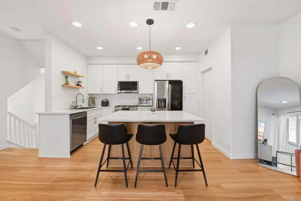 2203 Indus Way, San Marcos, CA — listing photo 1