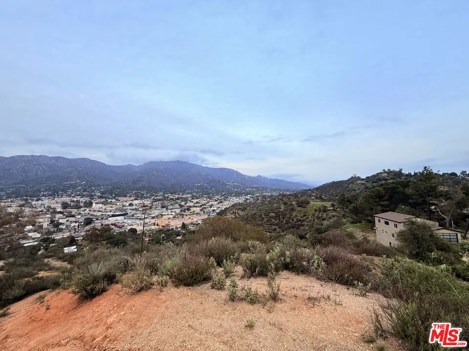 9727 N Estaban Way, Tujunga, CA — listing photo 1