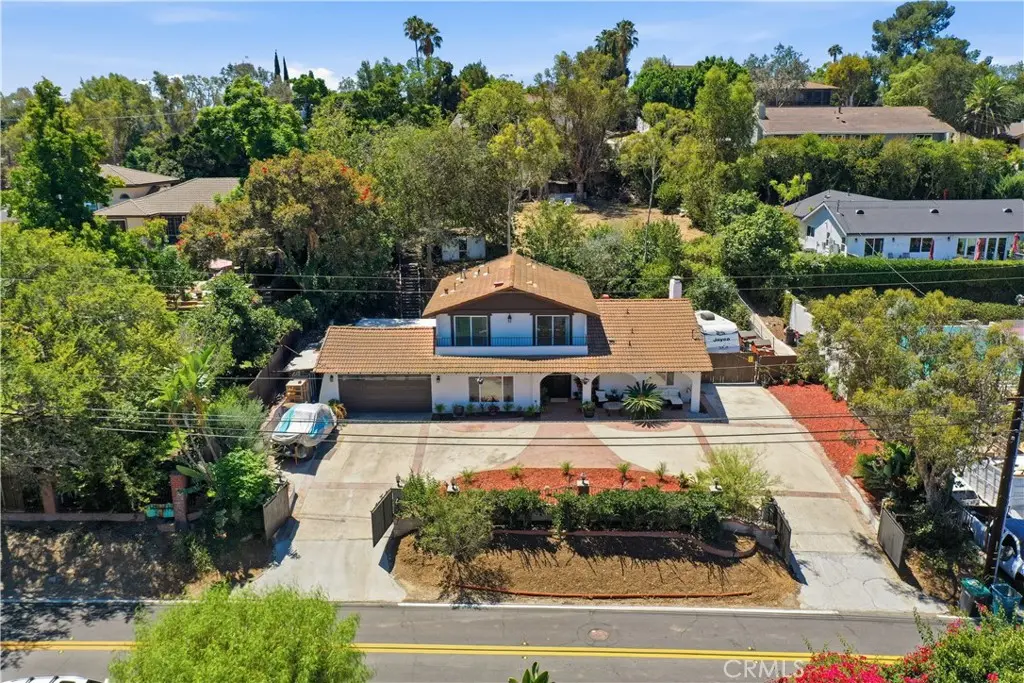12781 Barrett, Santa Ana, CA — listing photo 1