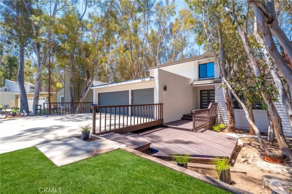 Single Family Residence for sale at 25031 Castlewood, Lake Forest, CA featuring 5 beds and 3 baths