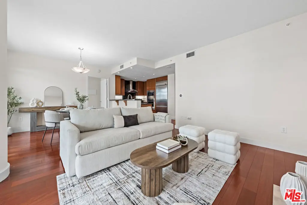 Residential Lease for rent at 3141 Michelson Drive 1506, Irvine, Orange County, CA featuring 2 beds and 2 baths